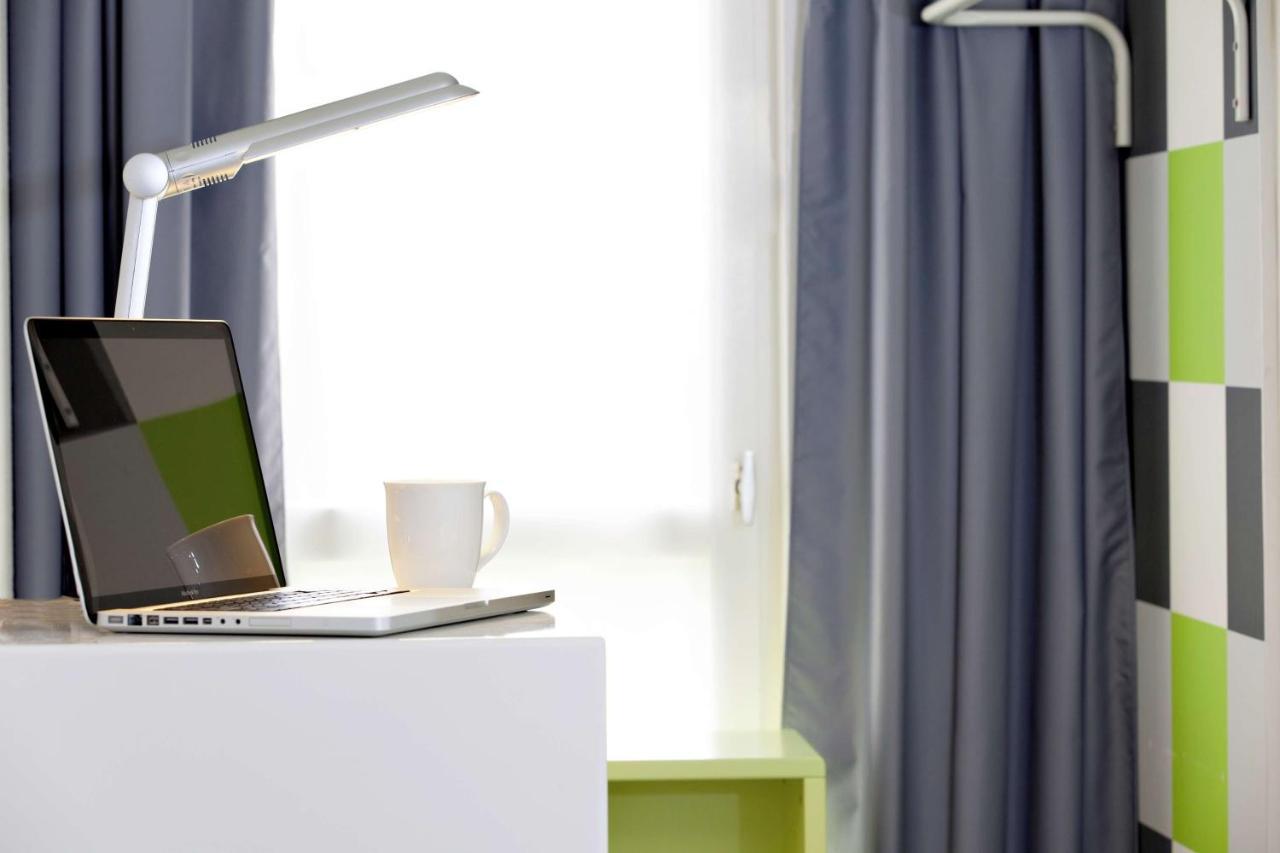Hotel Sure By Western Bordeaux Aeroport 3*